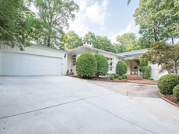 Country Club Golf Course!!