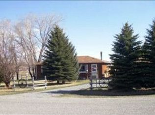40 McCullough Rd, Cody, WY 82414