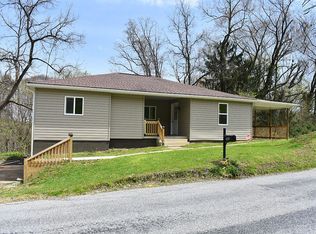 344 McChesney Rd, New Alexandria, PA 15670