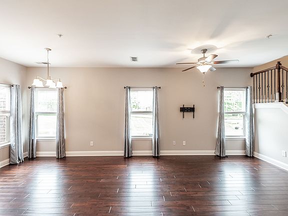 5th image of 100 Placid Grove Ln APT 1501