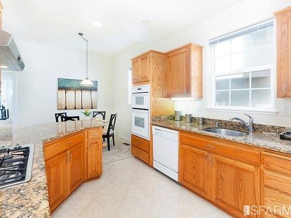 3rd image of 56 Buena Vista Rd