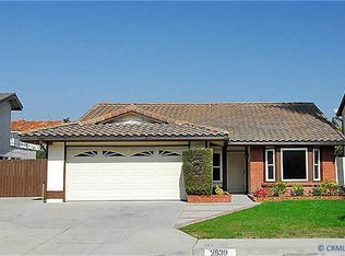 2539 E Lark Ellen Ln, Anaheim, CA 92806