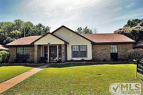 2nd image of 2517 Independence Dr