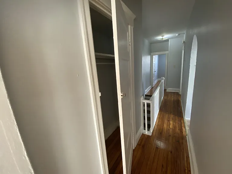 1179 Morton St — Photo 9