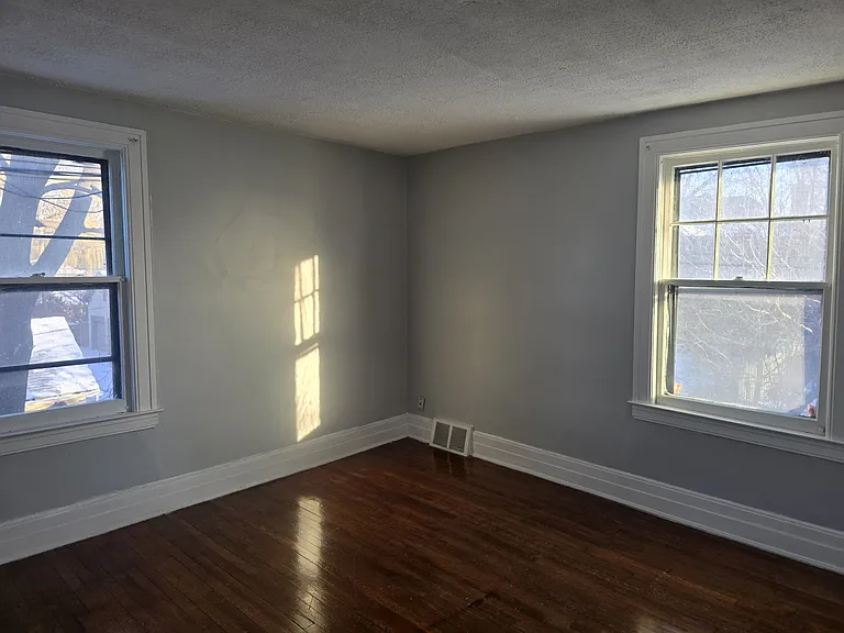 8127 Agnes St — Photo 8