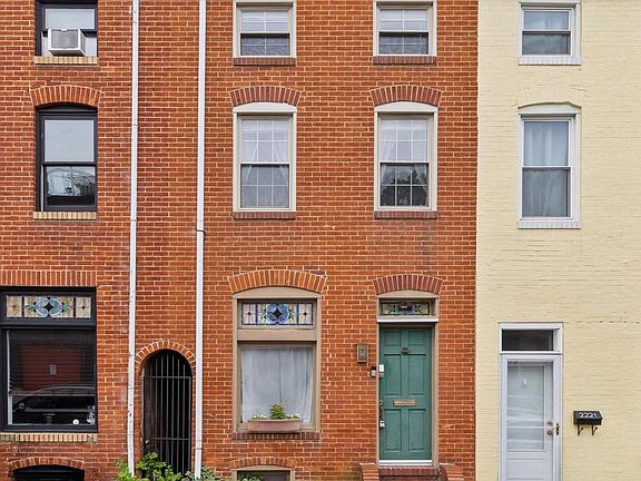 3rd image of 2223 Fleet St