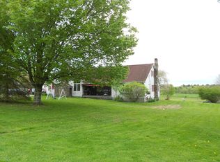 443 Schoolhouse Rd, Tunkhannock, PA 18657