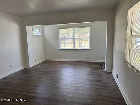 3rd image of 11952 HARMONY Drive