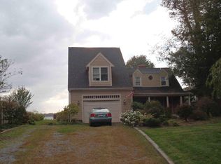 136 Narragansett Ave #2, Riverside, RI 02915