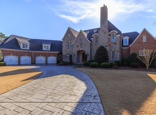 8 Spring Valley Ct, Pinehurst, NC 28374