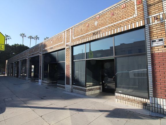 2nd image of 1017 N Madison Ave
