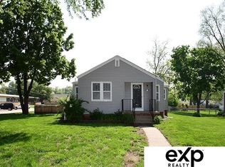 2401 Jackson St, Bellevue, NE 68005