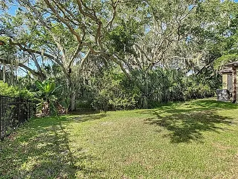 6402 Yellow Buckeye Dr — Photo 28