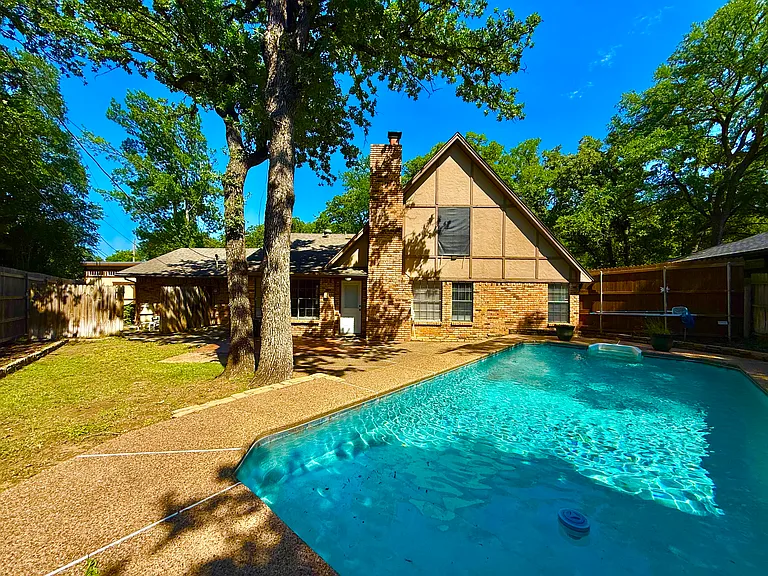 4804 Fawn Valley Ct — Photo 4