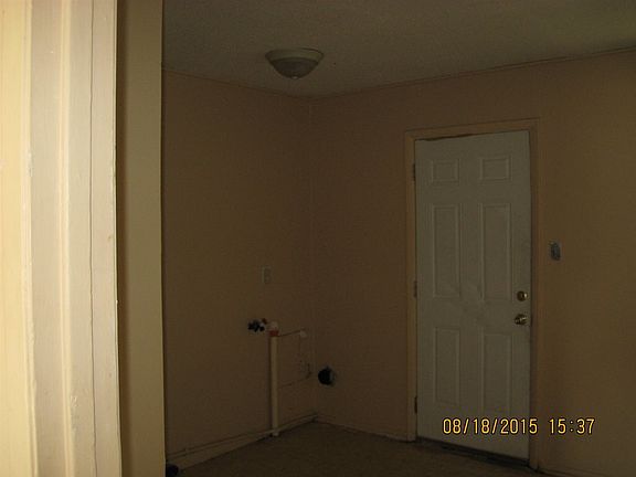 5th image of 1205/1207 Davis Street