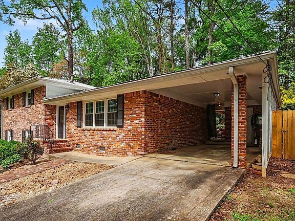 2nd image of 1455 Sanden Ferry Dr