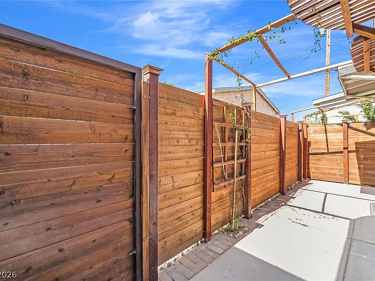 5149 Poncho Cir #1 — Photo 24