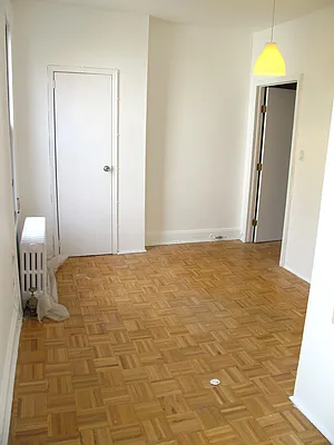 Rented by Zone Corp | media 35