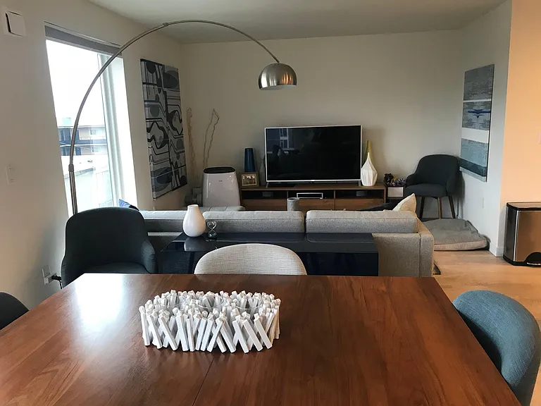 515 Summit Ave E #102 — Photo 6