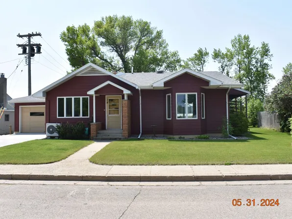 14 2nd Ave NW, Garrison, ND 58540