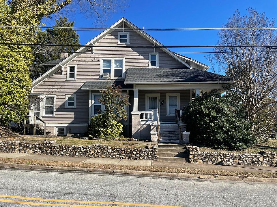 1st image of 612 Guilford Ave #300