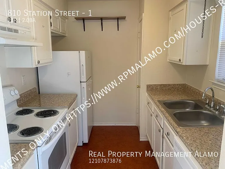 810 Station St #1 — Photo 4