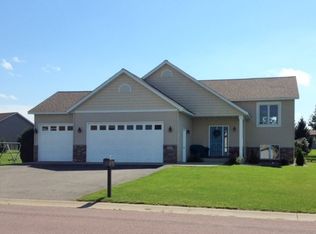 104 Birch St, Le Sueur, MN 56058