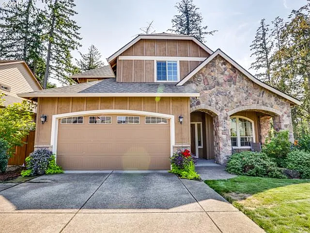 4768 Clubhouse Dr photo 1