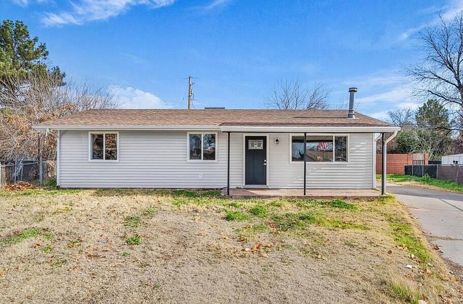 1st image of 170 W Warm Springs Cir