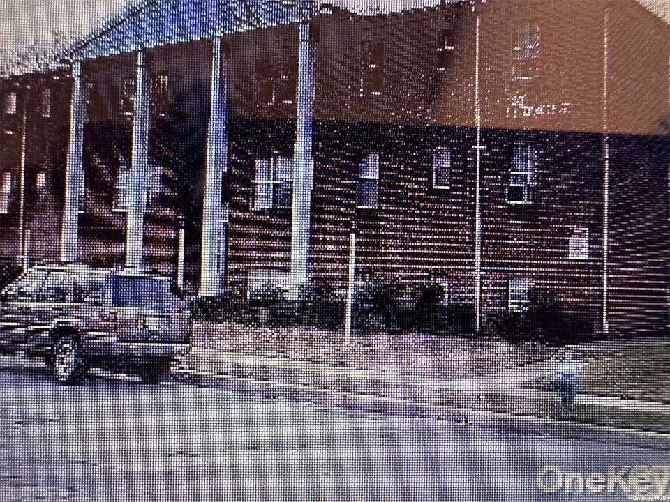 1100 Peterhoff St Valley Stream, NY Zillow Apartments for Rent in