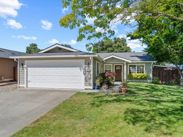 5422 Mesa Rd, Gilroy, CA 95020