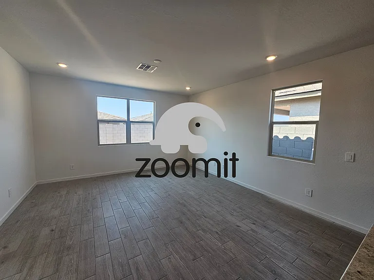 16047 W Honeysuckle Dr — Photo 19