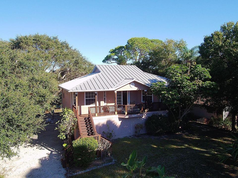 1st image of 144 Avenida De La Isla