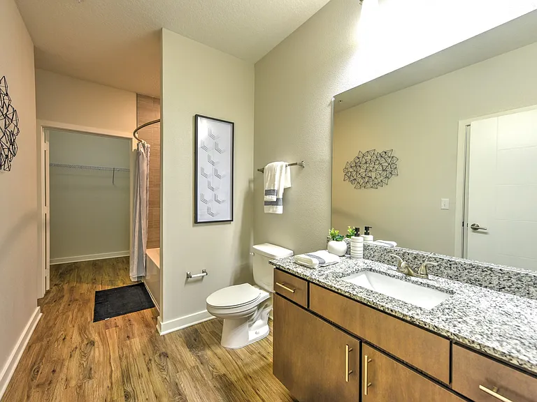 8283 Baymeadows Rd E — Photo 53