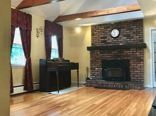 1279 Highview Ter, Cheshire, CT 06410