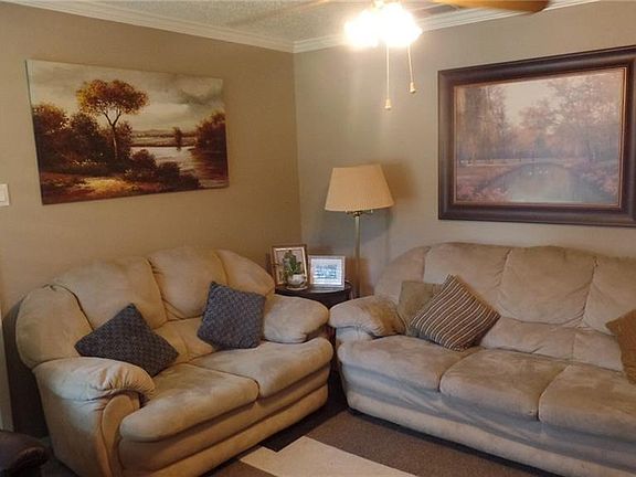 4th image of 1441 Shorehaven Dr
