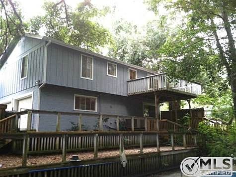 4th image of 2344 Hampshire Way #1