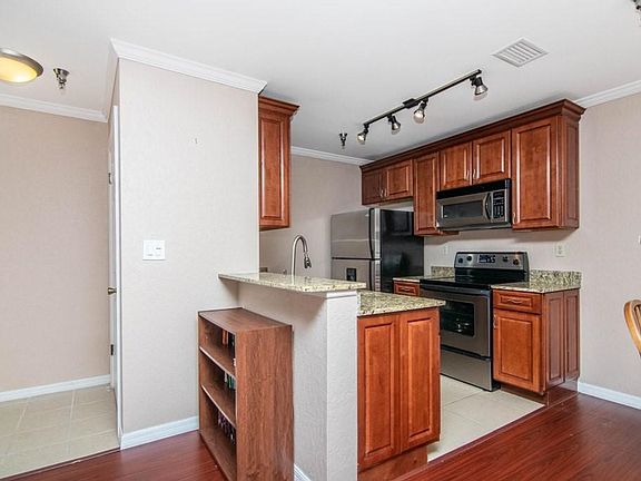 5th image of 10263 Gandy Blvd N APT 603