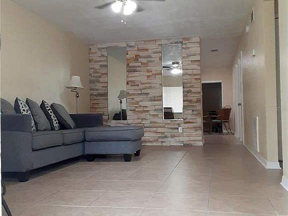 2nd image of 4217 Continental Blvd
