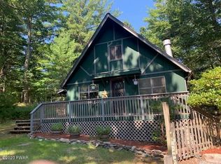 129 Deer Trl, Dingmans Ferry, PA 18328