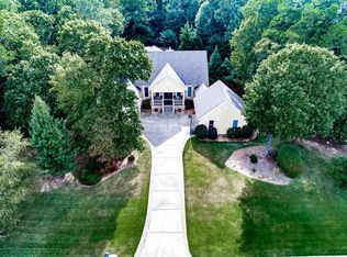 104 Reddin Dr, Canton, GA 30114