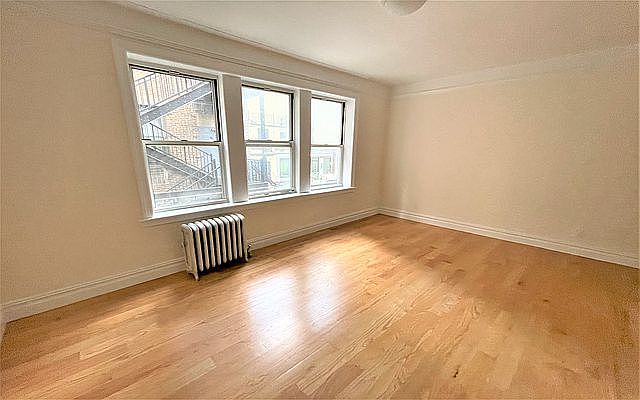 1st image of 117 W 13th St #28A