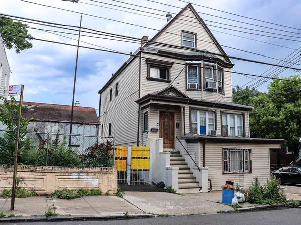 1460 Commonwealth Avenue, Bronx, NY 10460