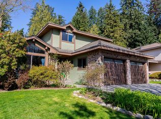 25 Ravine Dr, Pt Moody, BC