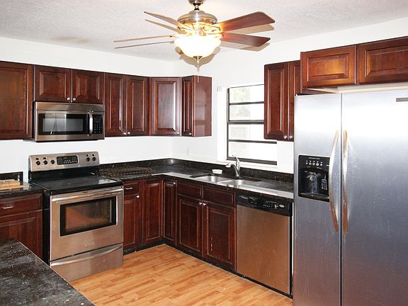 3rd image of 2230 SE Seafury Lane