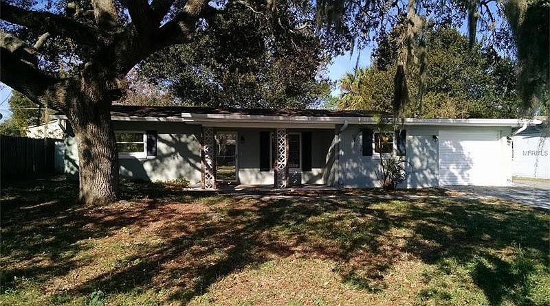 1st image of 2208 Diamond Dr