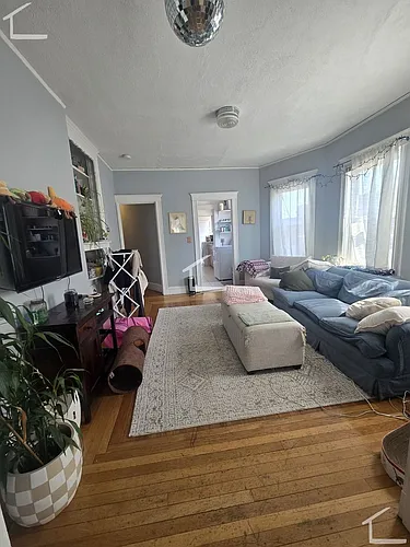 212 Kelton St #2 Photo 1