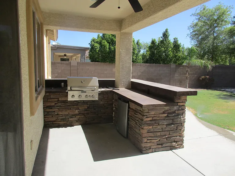 21431 N 78th Dr — Photo 4