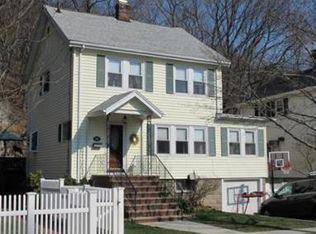 55 Mount Vernon Ave, Melrose, MA 02176