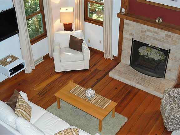 648 East Millstone